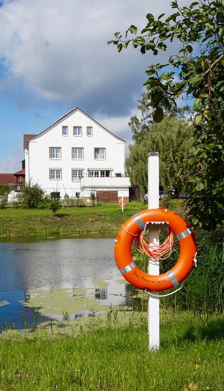 Das Haus Am Teich Gross Grabow エクステリア 写真